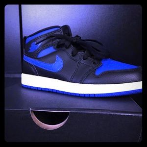 Air Jordan Mids Retro Royal OG 2017